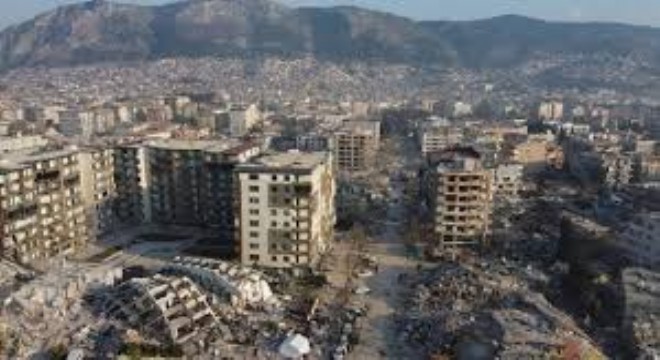 Deprem Bölgesinde Mücbir Sebep Süresi Uzatıldı