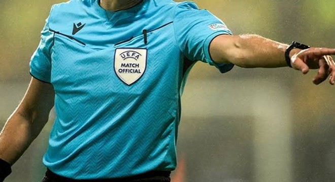 Türkiye-İtalya maçının hakemi Michael Oliver oldu