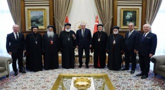 Erdoğan, Süryani Ortodoks Kilisesi Temsilcileriyle Bir Araya Geldi