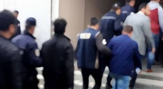 İş Yerlerini Hedef Alan Suç Örgütüne Operasyon: 12 Gözaltı
