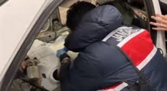 Jandarmadan 5 İlde Geniş Çaplı Narkotik Baskını